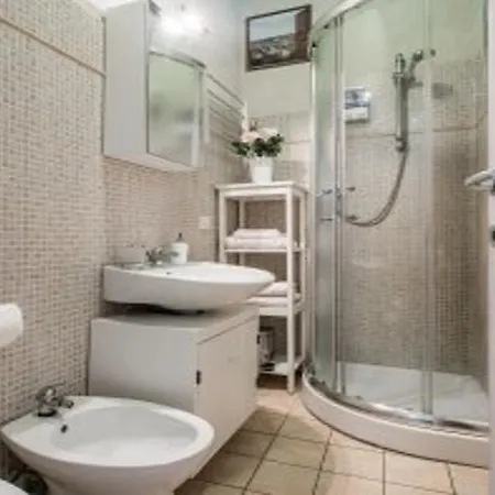 Apartamento Happy Santa Croce 1 *