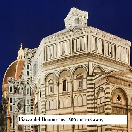 Happy Santa Croce 1 *