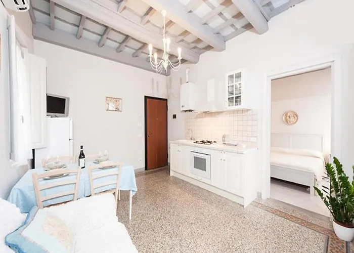 Happy Santa Croce 1 Apartamento *
